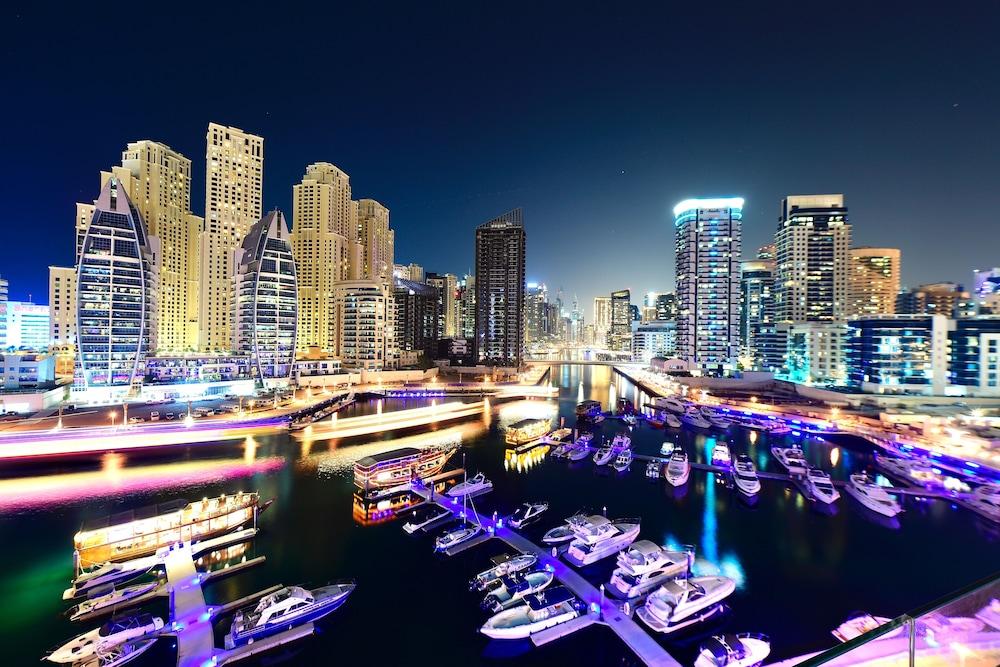 Jannah Place Dubai Marina Exterior photo